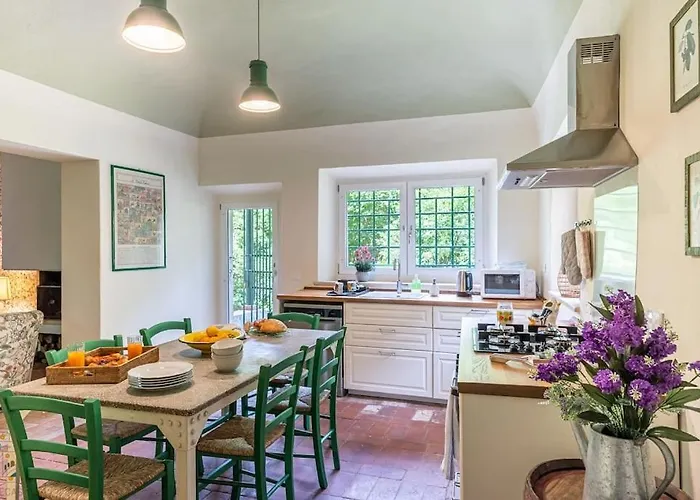 Happy Childhood By The Stream Pet Friendly * Tre Colli