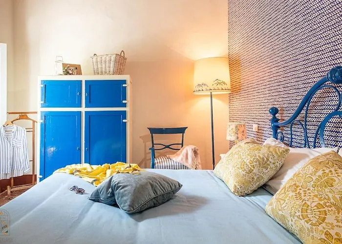 Happy Childhood By The Stream Pet Friendly