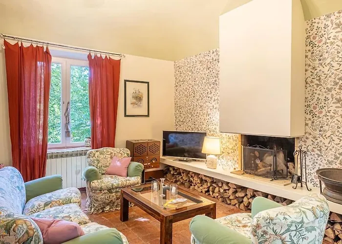 Happy Childhood By The Stream Pet Friendly * Tre Colli